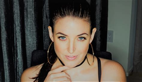 Angela insisted on using her real name in porn; Angela White was a college graduate; She topped and graduated with honors; She identifies herself as a feminist. Angela ran in Sex Party Australian State Elections. She owns a blog site. Source: Instagram. You may know Angela from her work in the adult industry. You may know her from her work in ... 